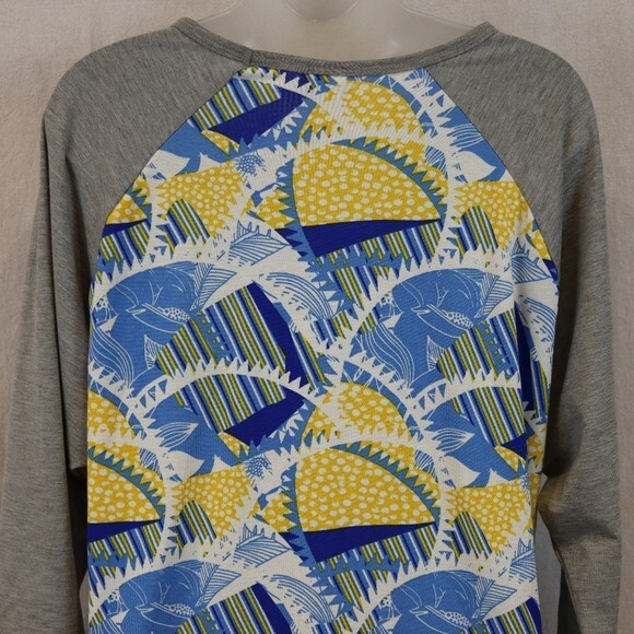 Lularoe Randy Raglan Tshirt Super Soft Gray Sleeve Colorful Geometric 2X - Picture 14 of 14